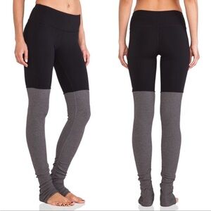 Alo Highwaisted Scrunch Leg Leggings